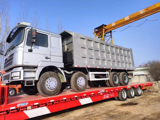 GCC Certified Shacman F3000 8*4 Tipping Dump Truck with 6-8L Engine Capacity in Grey