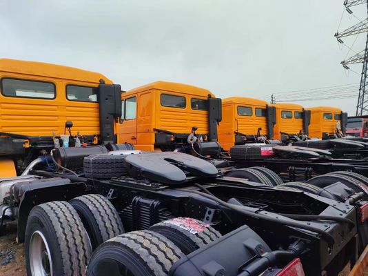 Shacman 6X4 F3000 Tractor Truck 371-430HP with ISO Certification and High Horsepower