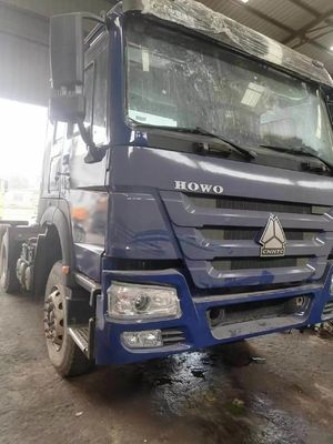 Sell 6×4 Drive Wheel Sinotruk Tractor Truck with 4-6L Engine Capacity in Blue Color