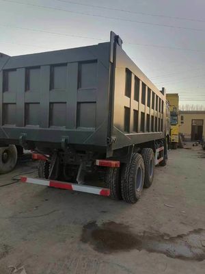 HOWO 6*4 Dump Truck Secondhand 10tires Gray Color Sinotruk 351-450hp 8500*2496*3450 mm