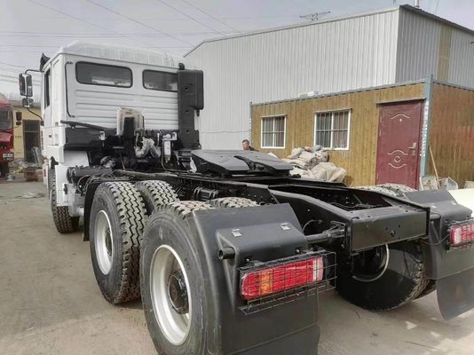 Shacman F3000 6X4 Heavy Head Tractor Truck with Comfortable Cab and Radial Tire Design