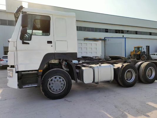 6×4 Drive Wheel HOWO 6X4 400L High Horsepower Used Tractor Truck 12r22.5 for ≤5 Seats
