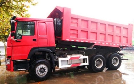 Manual Transmission Sinotruck HOWO 40 Ton 6X4 10 Wheel Dump Truck for Performance