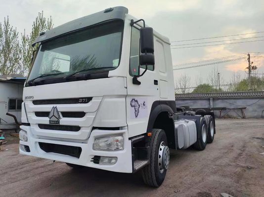 HOWO 6X4 Tractor Truck 371-430HP with Radial Tire Design and Manual Transmission