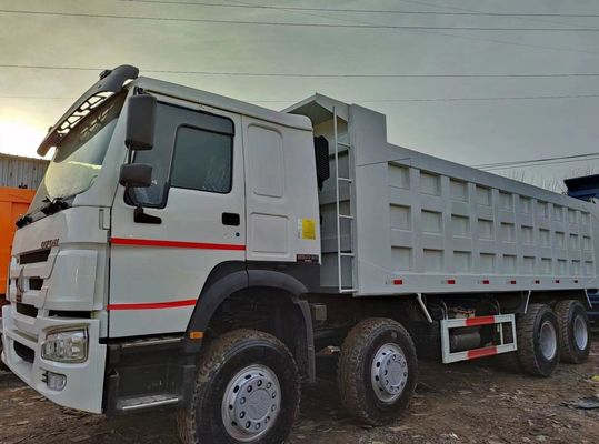 8×4  Drive Wheels  Tipper Truck HOWO E7 Dump Truck with Manual Transmission Type