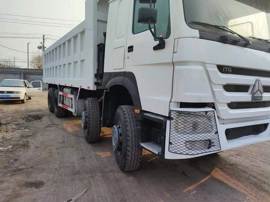 Tire Design Radial Sinotruck HOWO 6*4 Towing Trailer Truck Front Lifting Style