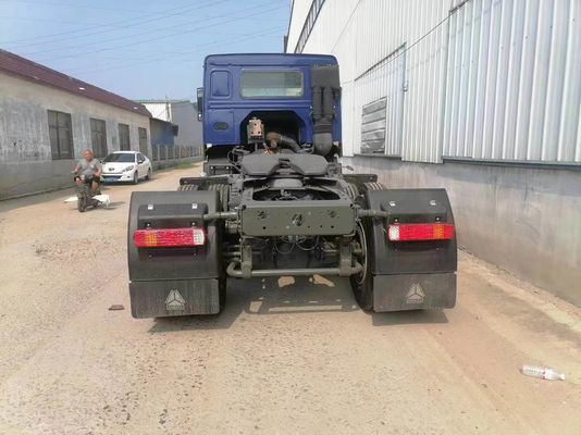 Drive Wheel 6×4 Sinotruk 6*4 Tractor Truck Blue Color Good Condition 6800*2496*2950mm