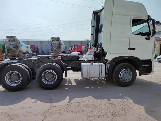 Sinotruck HOWO 6X4 10 Wheels Tractor Truck 371-430HP with and Manual Transmission Type