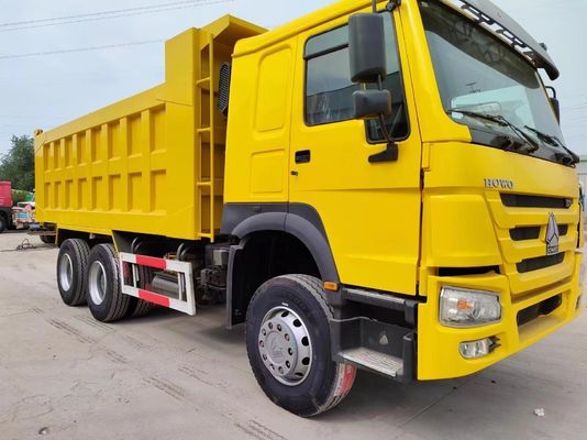 Manual Transmission Type Sinotruk HOWO Dumper Truck 10 Wheeler Yellow Color Tipping Truck