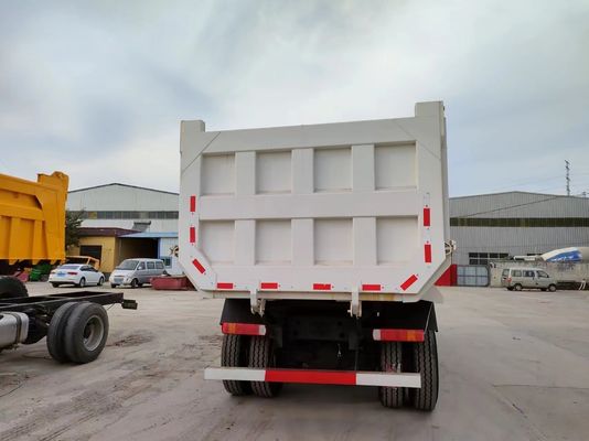 Sinotruck HOWO 6*4 Secondhand White U-Type Dump Truck with Manual Transmission