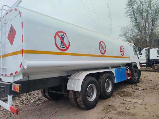 4-6L Engine Capacity 6X4 Carbon Steel Fuel Tanker Truck for Oil Gas Diesel 25000 Liters