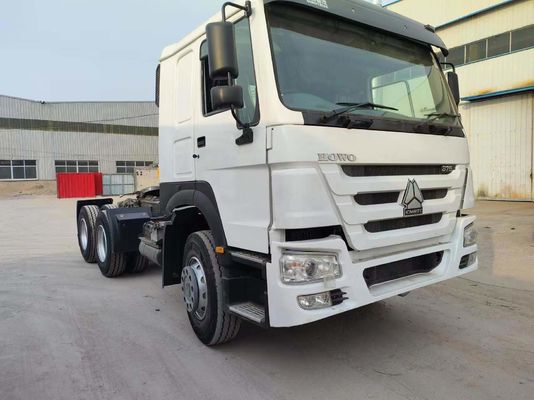 Sinotruk HOWO 6*4 Tractor Truck with White Right-Hand Drive and 4-6L Engine Capacity