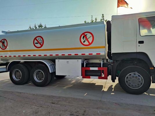 HOWO 6*4 26000liter 340HP Oil Delivery Fuel Transportation Tanker Trucks for ≤5 Seats