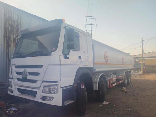 Used HOWO 8*4 Fuel Oil Tank Truck 20000L Euro 3/4/5 for Your Construction Projects