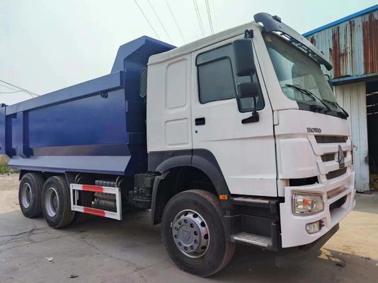 Radial Tire Design HOWO 6*4 Tipper Truck with 5 Seats and Large Loading Capacity