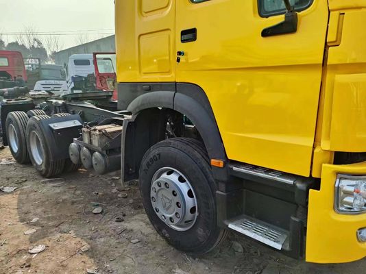 Tubeless Tire Design Sinotruk 6*4 Tractor Truck Yellow Sinotruk Head Truck