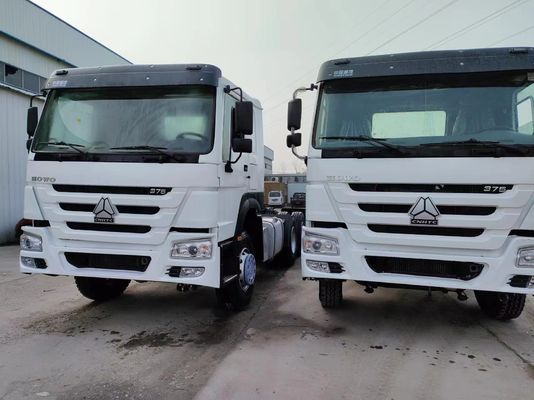 Radial Tires Sinotruk C7h 6X4 430HP Tractor Truck Mc11.43-30 with DOT Certification