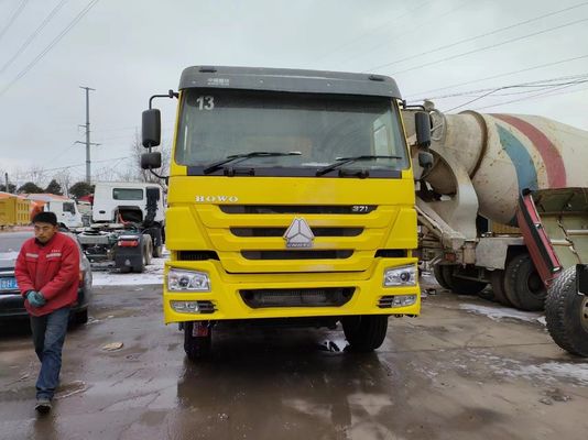 6-8L Engine Capacity Sinotruck HOWO 6*4 Dump Truck Right-Hand Drive Secondhand Truck