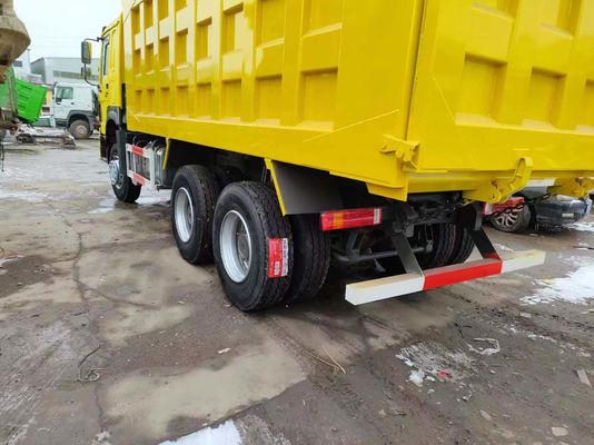 6-8L Engine Capacity Sinotruck HOWO 6*4 Dump Truck Right-Hand Drive Secondhand Truck