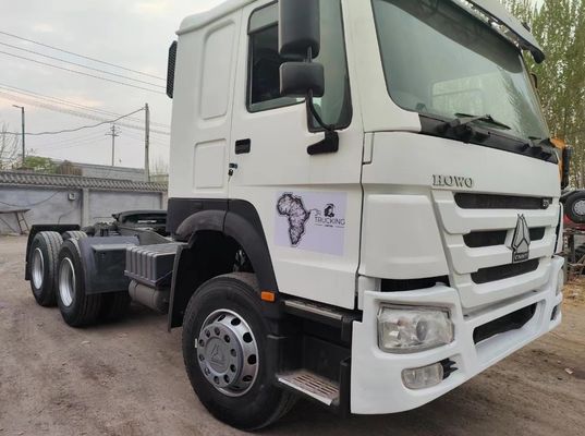 6×4 Drive Wheel Sinotruck HOWO 371HP Tractor Truck 8.55*2.5*3.5m with High Durability