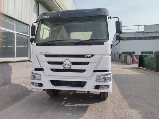6-8L Manual Transmission Sinotruk HOWO 6*4 Tractor Truck for Heavy Load Transportation