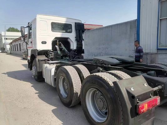 Timber Transport Truck Trailer with ISO Certified Tires and 6-8L Engine Capacity