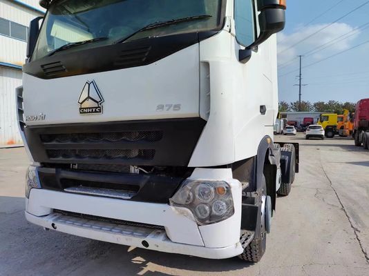 6800x2500x3500mm Sinotruk Howoa7 Tractor Truck Head Truck with 6×4 Drive Wheel