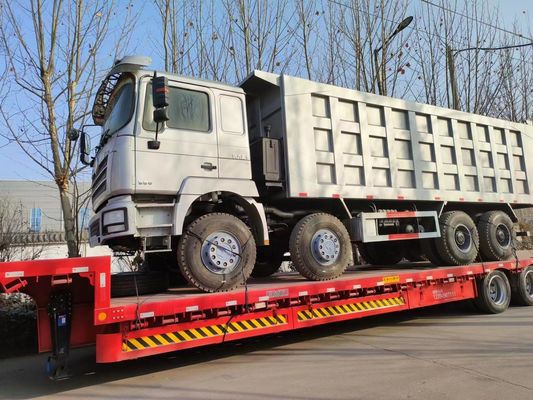 Shacman 8*4 Dump Truck Hw70 Wd615.69 EURO II Euro II Emission with Radial Tire Design