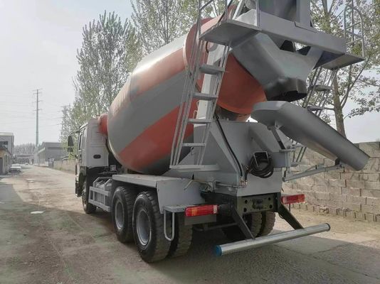 6×4 Sinotruck HOWO Mixing Tanker Truck with 8500x2500x3600mm Size